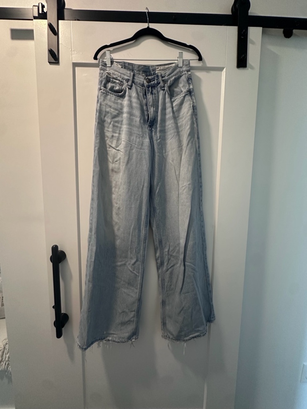 rag & bone Sophie Light Wash Wide-Leg Jeans with Frayed Hem